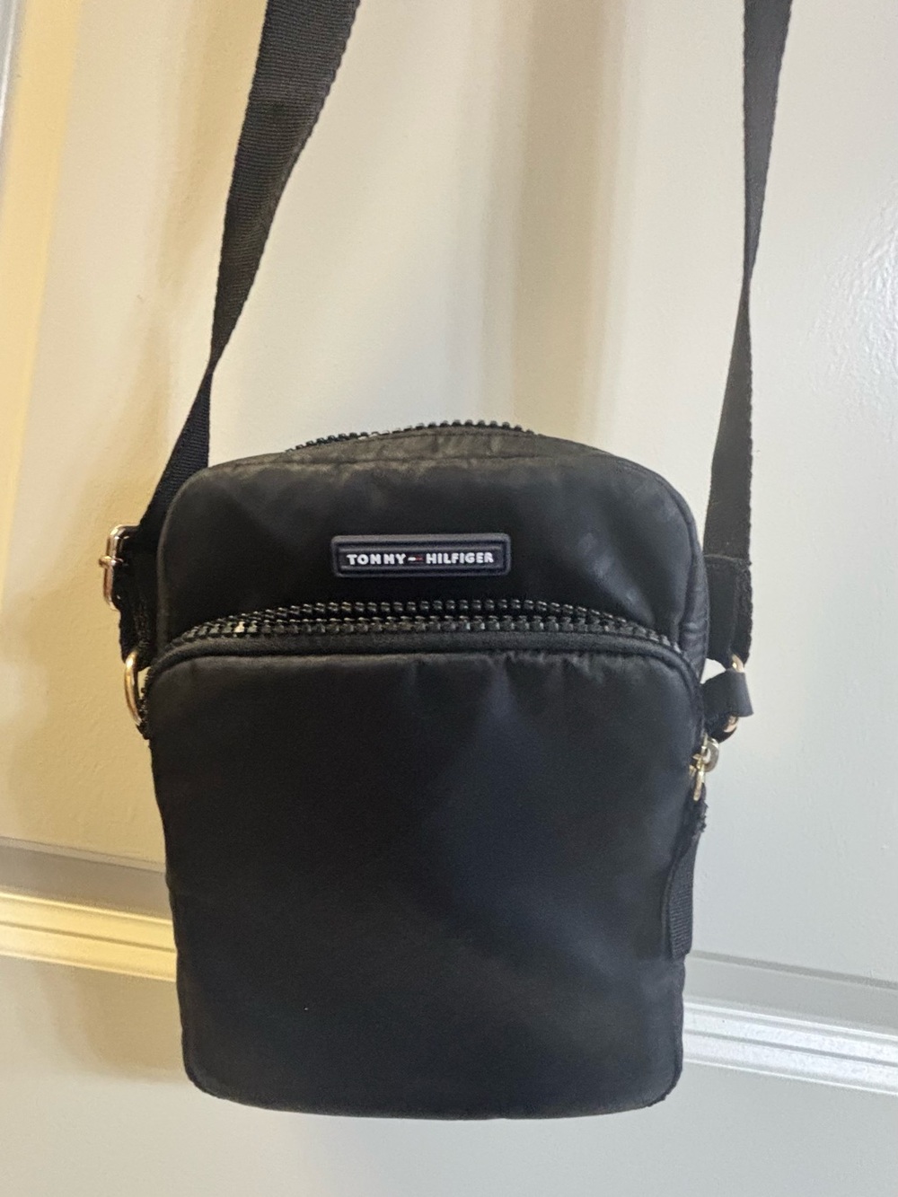 Tommy Hilfiger Black Nylon Shoulder Bag